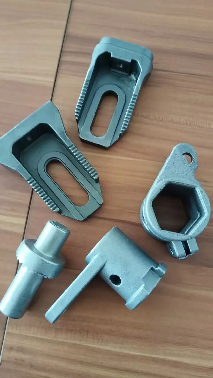 Lightweight Polymer Parts → SLS / MJF